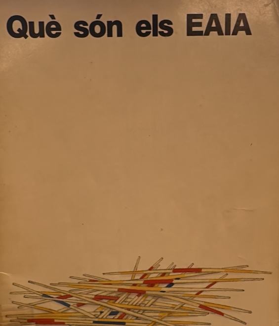 Què són els EAIA / [redacció: Servei d'Atenció a la Infància i Adolescència. Programa d'Atenció a la Infància i Adolescència en Alt Risc Social] 